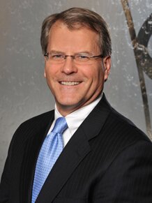 Dr. Herluf Lund, St. Louis Plastic Surgeon